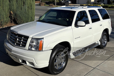 2002 CADILLAC ESCALADE