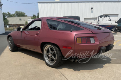 1982 PORSCHE 928 - 7