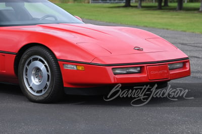 1987 CHEVROLET CORVETTE - 24