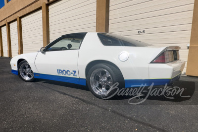 1990 CHEVROLET CAMARO IROC-Z CUSTOM COUPE - 2