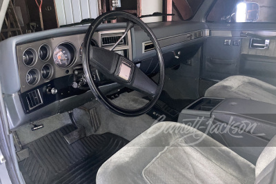 1988 CHEVROLET K5 BLAZER - 4