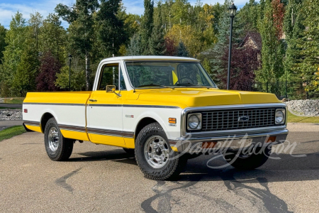 1972 CHEVROLET C10 SUPER CHEYENNE PICKUP