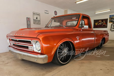 1967 CHEVROLET C10 CUSTOM PICKUP