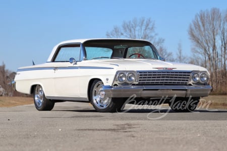 1962 CHEVROLET IMPALA SS CUSTOM COUPE