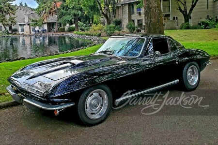 1967 CHEVROLET CORVETTE 327/300