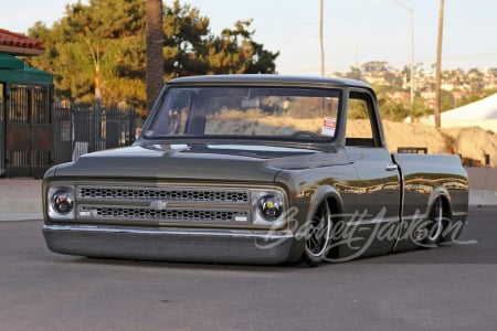 1971 CHEVROLET C10 CUSTOM PICKUP