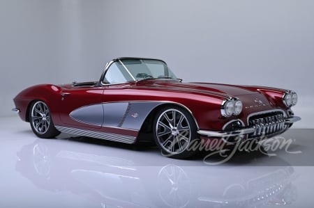 1962 CHEVROLET CORVETTE CUSTOM CONVERTIBLE