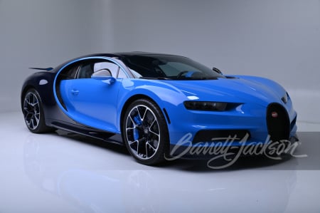 SAUL "CANELO" ALVAREZ'S 2018 BUGATTI CHIRON