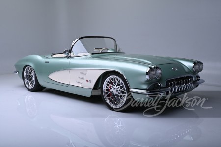 1962 CHEVROLET CORVETTE CUSTOM ROADSTER