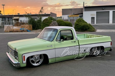 1976 CHEVROLET C10 CUSTOM PICKUP