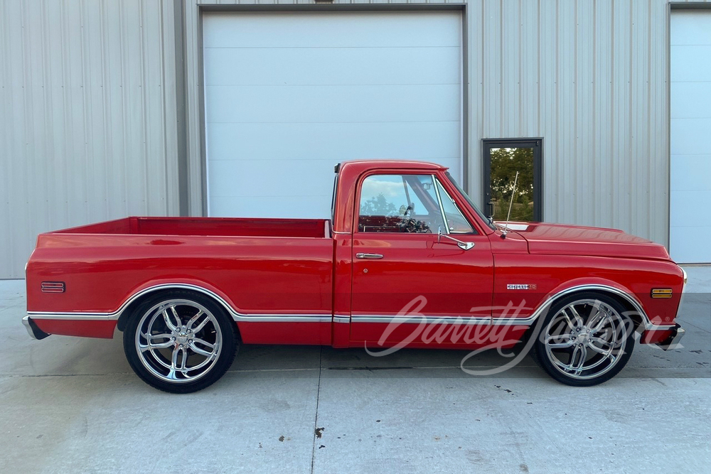 Lot 141 1970 CHEVROLET C10 CUSTOM PICKUP | Barrett-Jackson