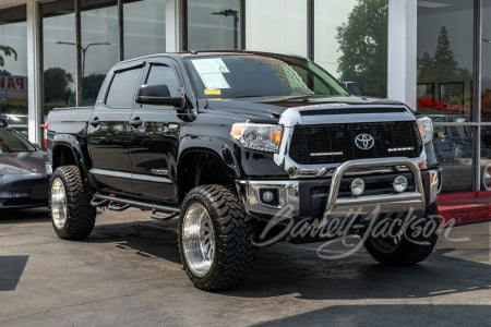 2015 TOYOTA TUNDRA CUSTOM PICKUP