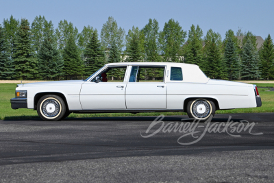 1977 CADILLAC FLEETWOOD LIMOUSINE - 22