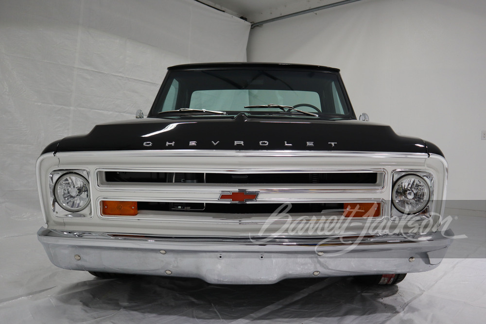 Lot 841 1969 CHEVROLET C10 CUSTOM PICKUP | Barrett-Jackson