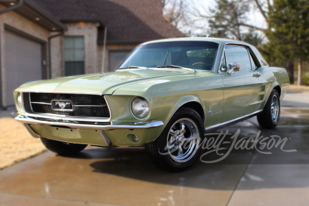 1967 FORD MUSTANG