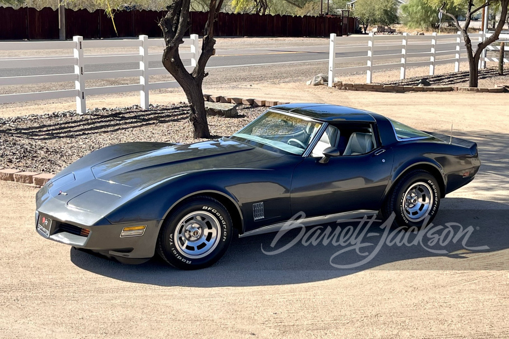 A660カスタム　中古 Lot 1319 1965 CHEVROLET CORVETTE CUSTOM CONVERTIBLE