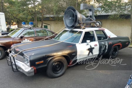 1974 DODGE MONACO “BLUESMOBILE” RE-CREATION