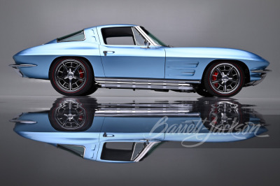 1963 CHEVROLET CORVETTE CUSTOM SPLIT-WINDOW COUPE - 29