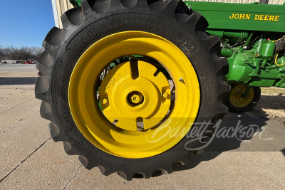 1949 JOHN DEERE M TRACTOR - 12