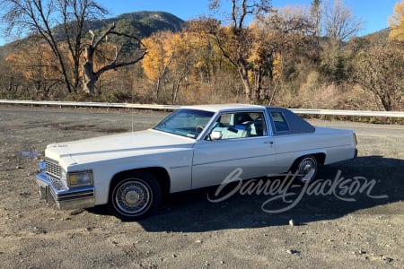 1977 CADILLAC COUPE DE VILLE