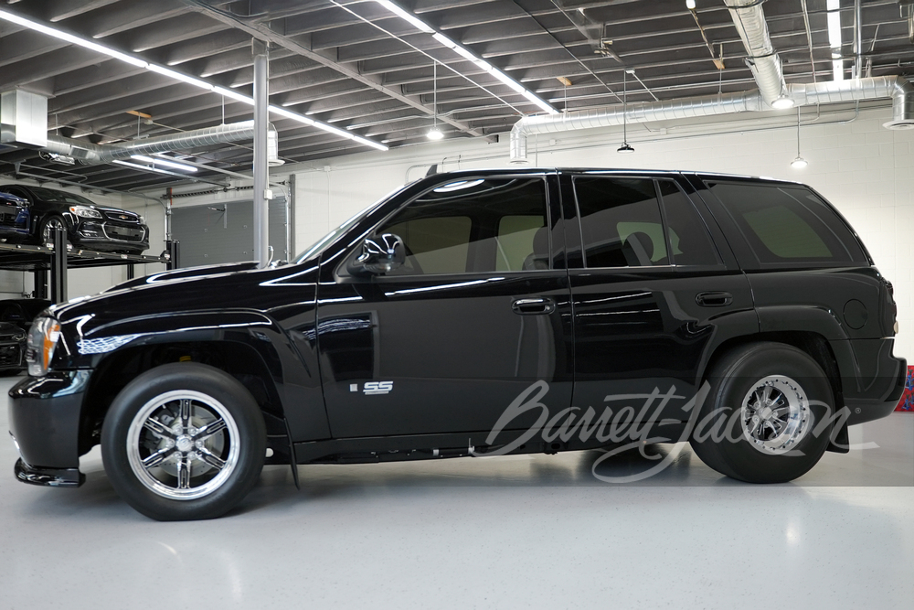 Lot 58 2007 CHEVROLET TRAILBLAZER SS CUSTOM SUV | Barrett