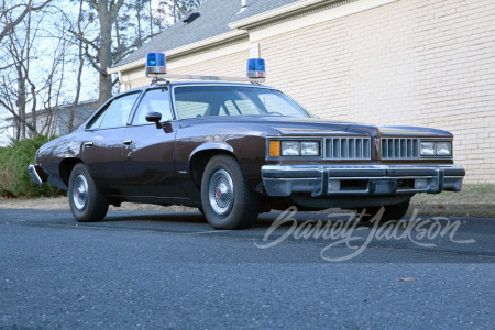 1976 PONTIAC LEMANS “SMOKEY AND THE BANDIT” PATROL CAR RE-CREATION