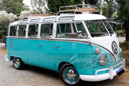 1974 VOLKSWAGEN 23-WINDOW MICROBUS RE-CREATION