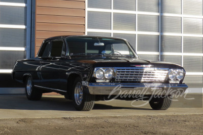 1962 CHEVROLET BISCAYNE CUSTOM COUPE - 9