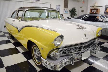 1955 FORD CROWN VICTORIA SKYLINER CUSTOM COUPE