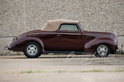 1939 FORD DELUXE CUSTOM CONVERTIBLE - 34