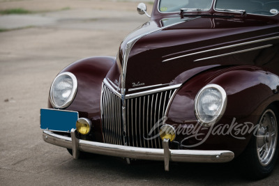 1939 FORD DELUXE CUSTOM CONVERTIBLE - 41