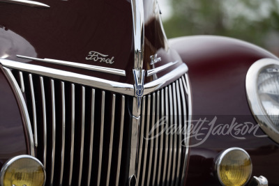 1939 FORD DELUXE CUSTOM CONVERTIBLE - 48