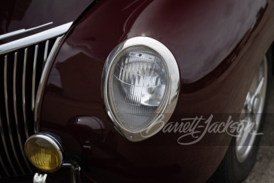 1939 FORD DELUXE CUSTOM CONVERTIBLE - 50