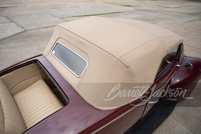 1939 FORD DELUXE CUSTOM CONVERTIBLE - 62