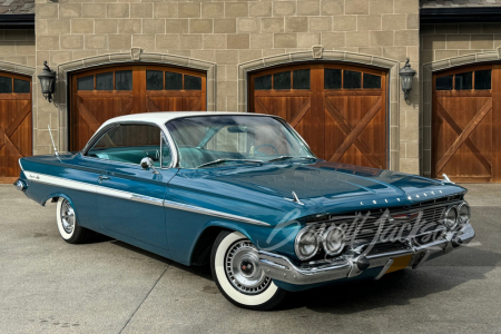 1961 CHEVROLET IMPALA BUBBLE TOP