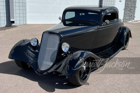 1934 FORD 3-WINDOW CUSTOM COUPE