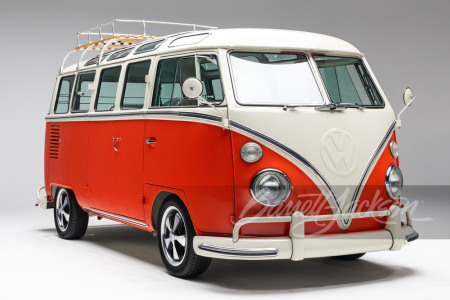 1972 VOLKSWAGEN TYPE II 23-WINDOW MICROBUS RE-CREATION