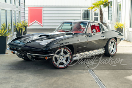 1964 CHEVROLET CORVETTE CUSTOM COUPE