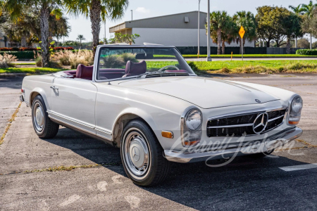 1968 MERCEDES-BENZ 280SL ROADSTER