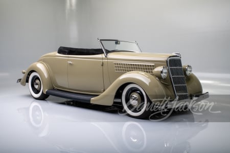 1935 FORD CUSTOM ROADSTER