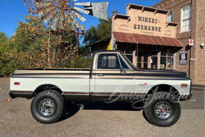 1971 CHEVROLET K10 CHEYENNE SUPER CUSTOM PICKUP - 5