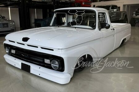 1962 FORD F-100 CUSTOM PICKUP