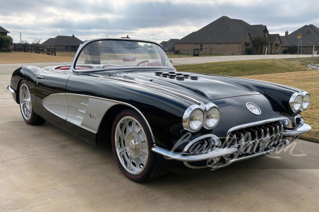 1958 CHEVROLET CORVETTE CUSTOM CONVERTIBLE