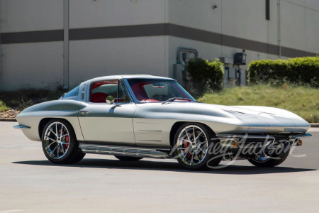 1963 CHEVROLET CORVETTE SPLIT-WINDOW CUSTOM COUPE