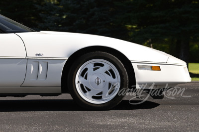 1988 CHEVROLET CORVETTE 35TH ANNIVERSARY EDITION - 32