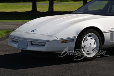 1988 CHEVROLET CORVETTE 35TH ANNIVERSARY EDITION - 34