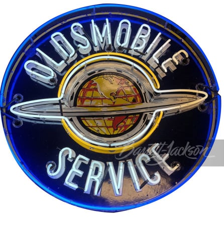 1950S OLDSMOBILE PORCELAIN WITH NEON SIGN