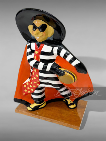 1970S MCDONALD'S HAMBURGLER STATUE