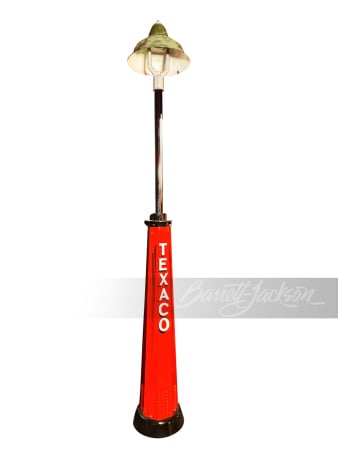 1930S-40S TEXACO REVERE FUEL ISLAND LAMP POST