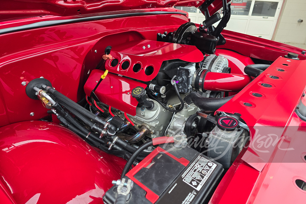 A660カスタム　中古 Lot 1319 1965 CHEVROLET CORVETTE CUSTOM CONVERTIBLE